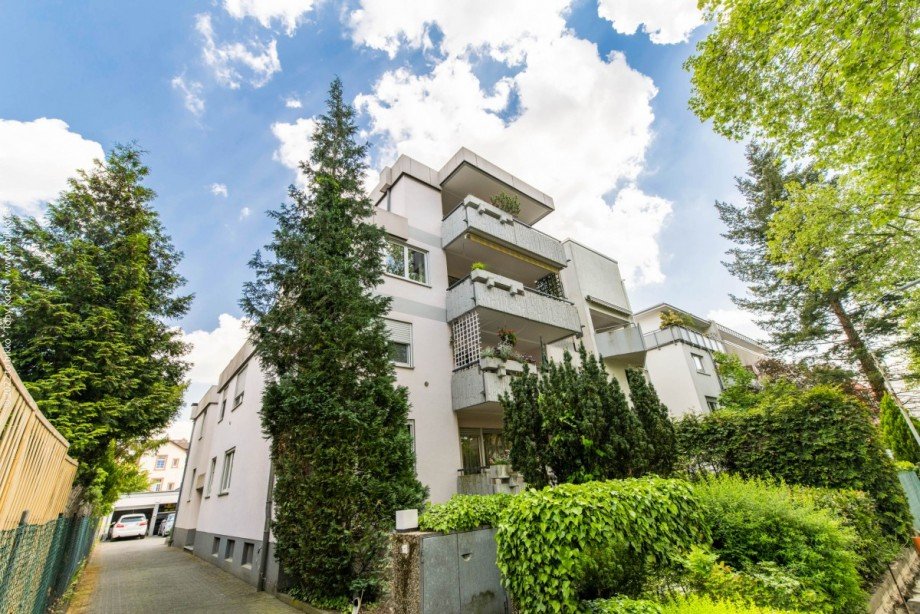 Hausansicht Maisonettewohnung Neu-Isenburg