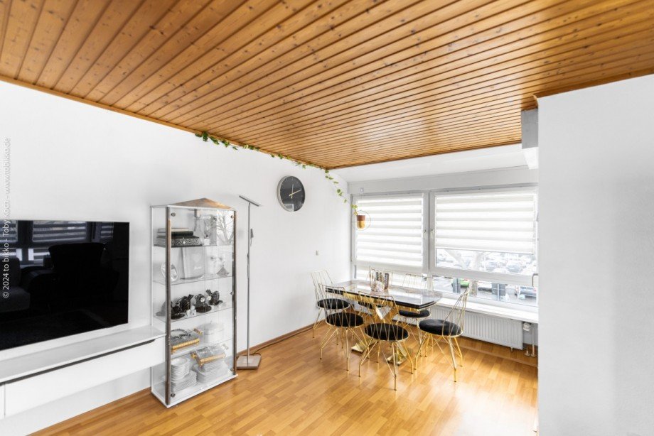 Wohn- und Esszimmer Etagenwohnung Neu-Isenburg