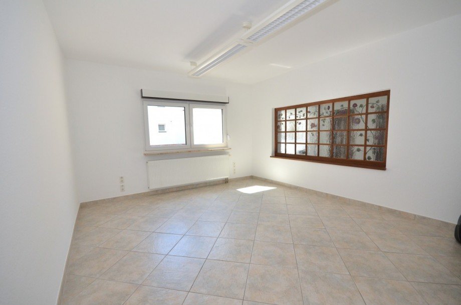 B�ro (EG) Mehrfamilienhaus Neu-Isenburg