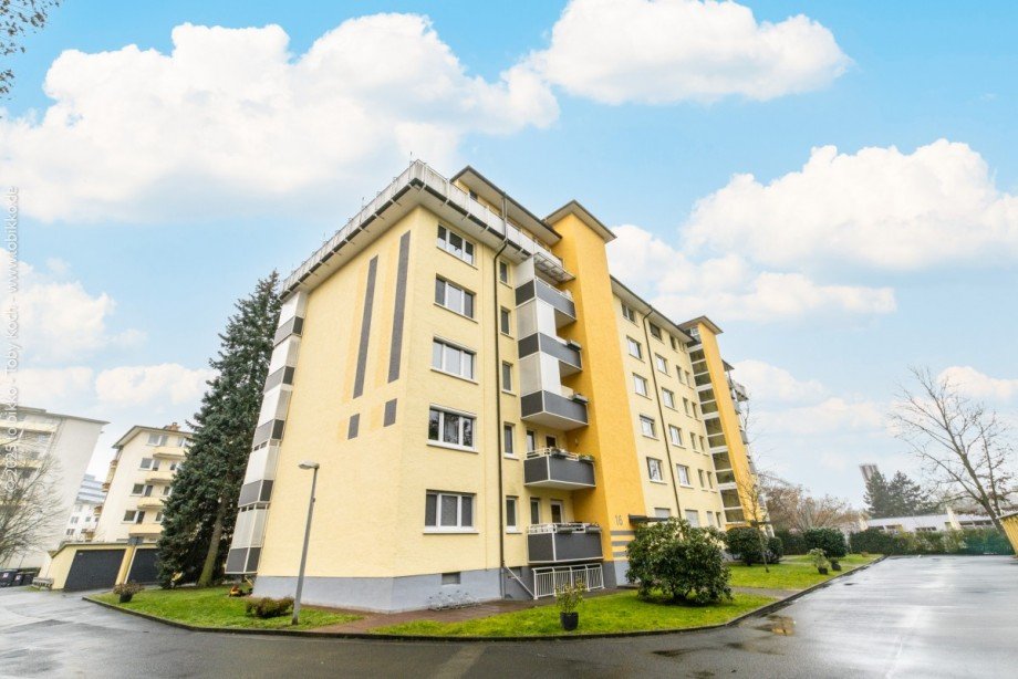 Hausansicht Etagenwohnung Neu-Isenburg