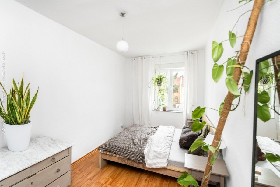 Schlafzimmer 2. OG Mehrfamilienhaus Frankfurt am Main