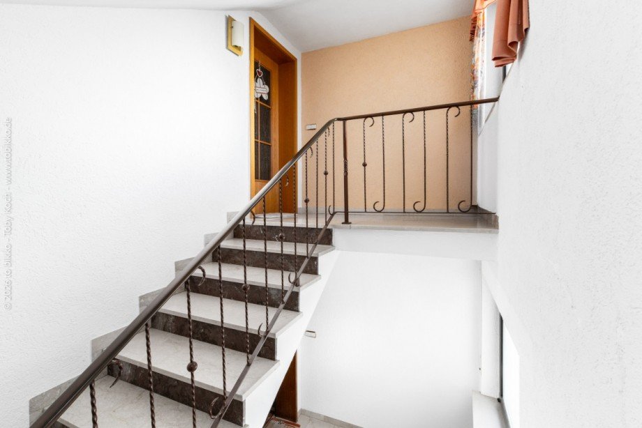 Treppenhaus Mehrfamilienhaus Laufach