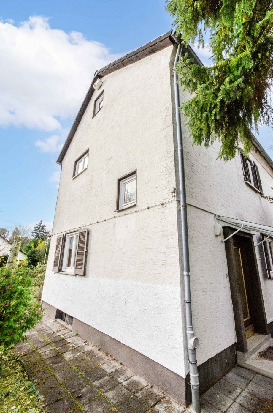 Hausansicht Doppelhaush�lfte Neu-Isenburg
