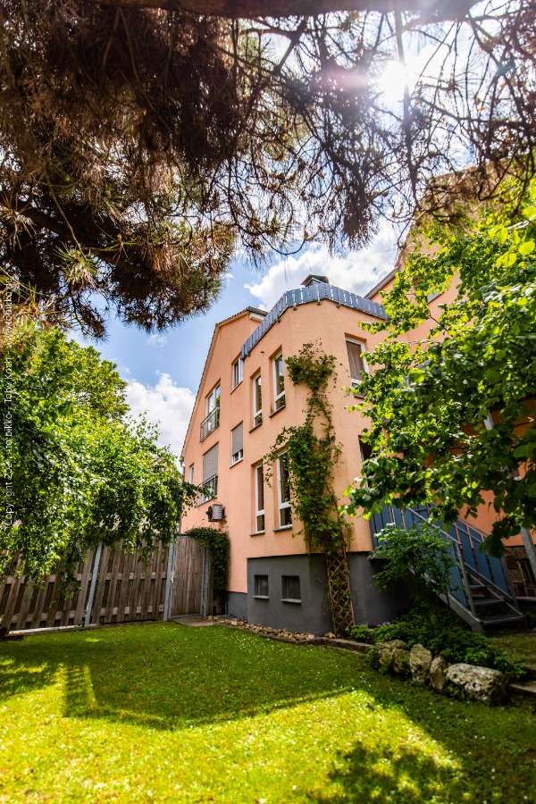 R�ckansicht Mehrfamilienhaus Oberursel (Taunus)