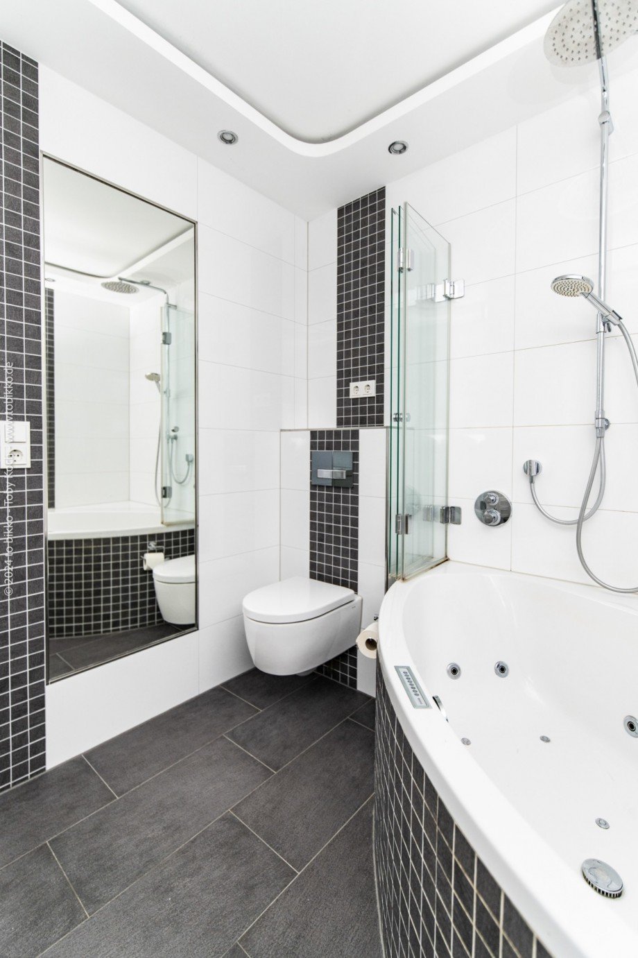 Badezimmer Reihenmittelhaus Neu-Isenburg