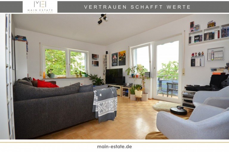 Wohnzimmer Neu-Isenburg Etagenwohnung Lichtdurchflutete 3-Zimmer-Wohnung mit zwei Balkonen in Neu-Isenburg