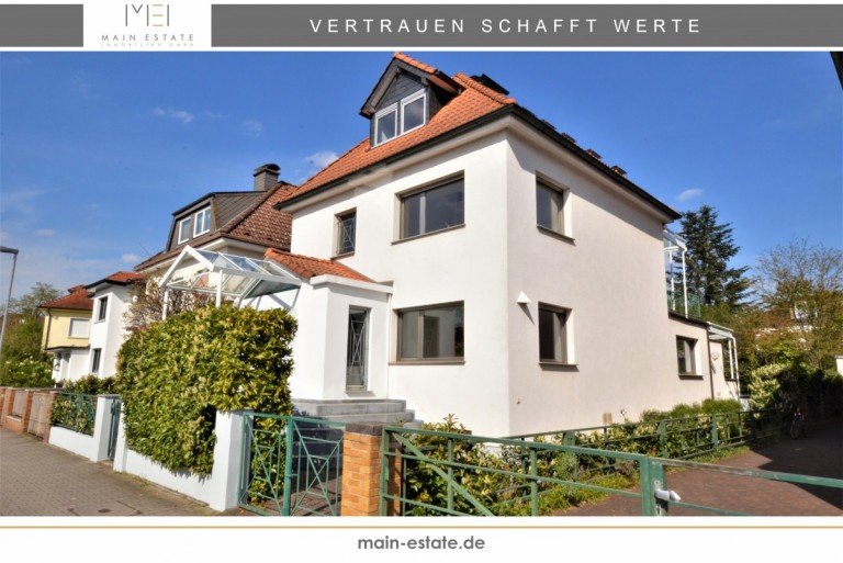 Au�enansicht Neu-Isenburg Einfamilienhaus Gro�z�gig und freistehend - gehobenes Einfamilienhaus f�r anspruchsvolle Mieter