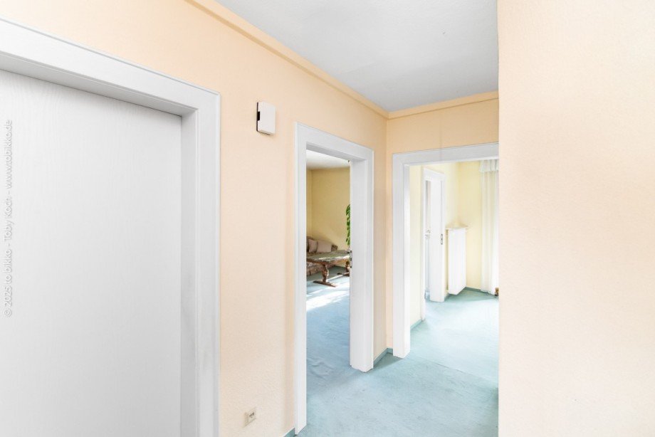Flur OG Mehrfamilienhaus Neu-Isenburg