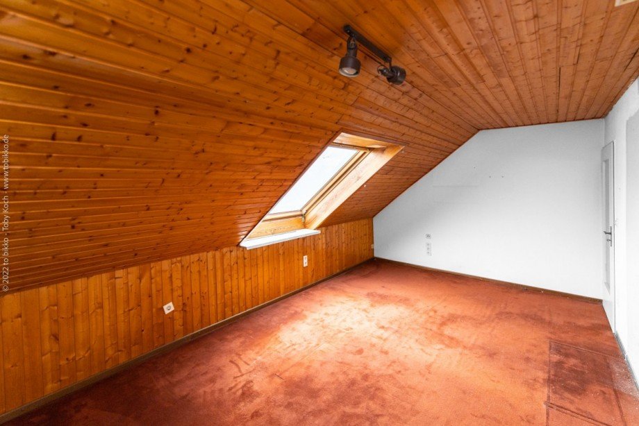 Zimmer Bild 2 DG Reihenmittelhaus Neu-Isenburg
