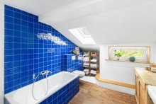 Badezimmer Mehrfamilienhaus mit 4 Einheiten - Altbauflair trifft Renditepotenzial in Neu-Isenburg