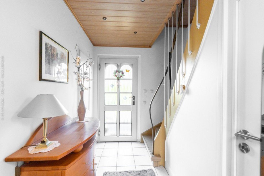 Flur EG Reihenmittelhaus Dreieich