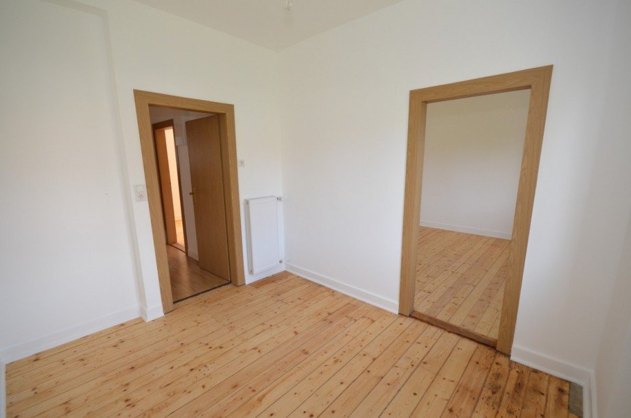 Ankleidezimmer - OG Doppelhaush�lfte Neu-Isenburg