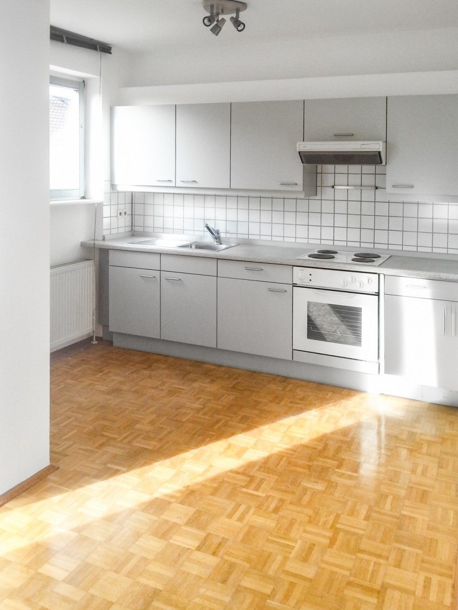 K�che - 2. OG links Mehrfamilienhaus Neu-Isenburg