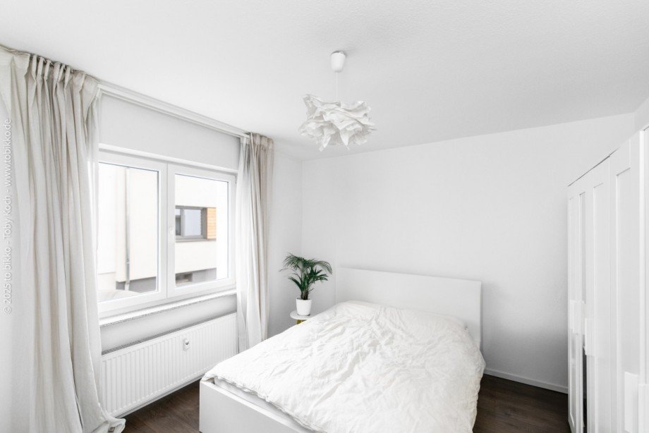 Schlafzimmer Erdgeschoss Zweifamilienhaus M�hlheim am Main