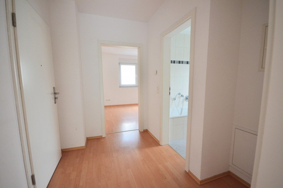 Flur Etagenwohnung Neu-Isenburg