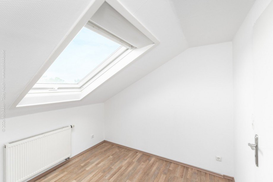 Arbeitszimmer - DG Gewerbegrundst�ck Neu-Isenburg