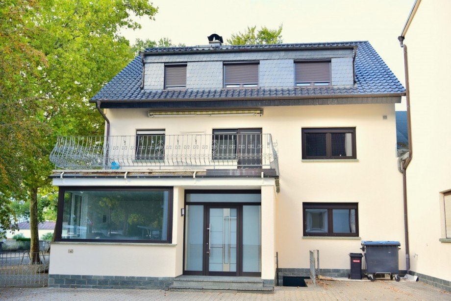 Hofansicht Mehrfamilienhaus Neu-Isenburg