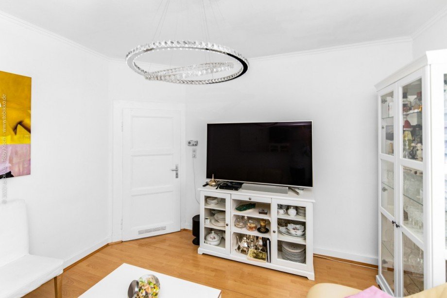 Wohnzimmer EG Mehrfamilienhaus Neu-Isenburg
