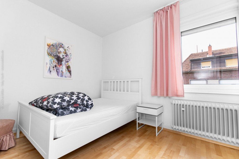 Kinderzimmer DG Mehrfamilienhaus Neu-Isenburg
