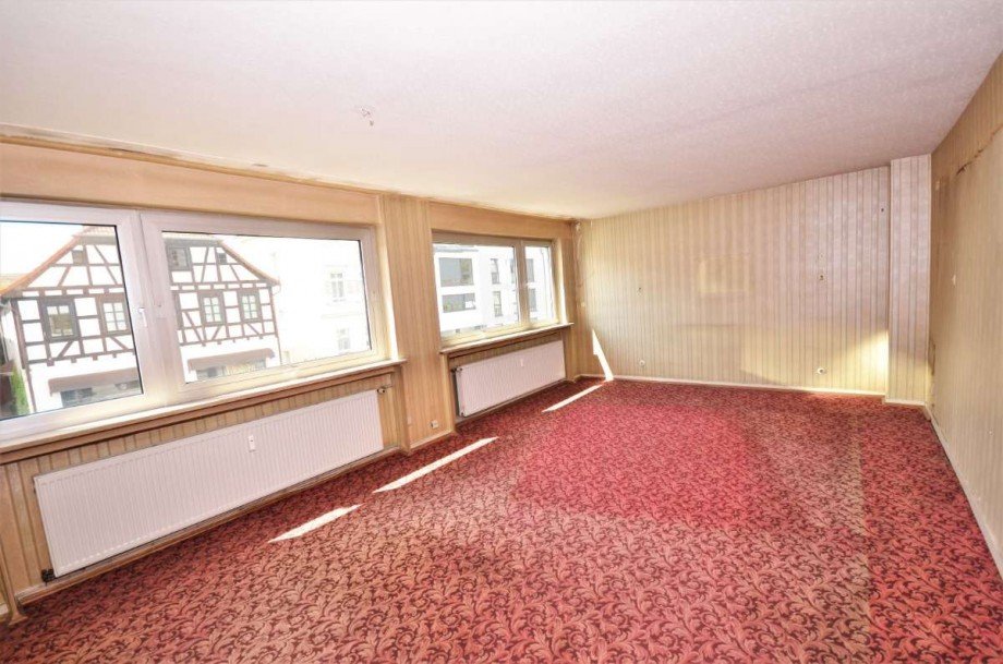 Wohnzimmer 1. OG Zweifamilienhaus Neu-Isenburg