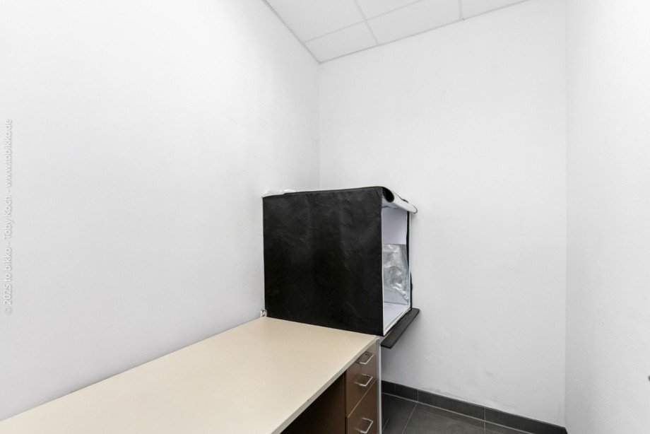 Teek�che Halle / Lager / Produktion Seligenstadt
