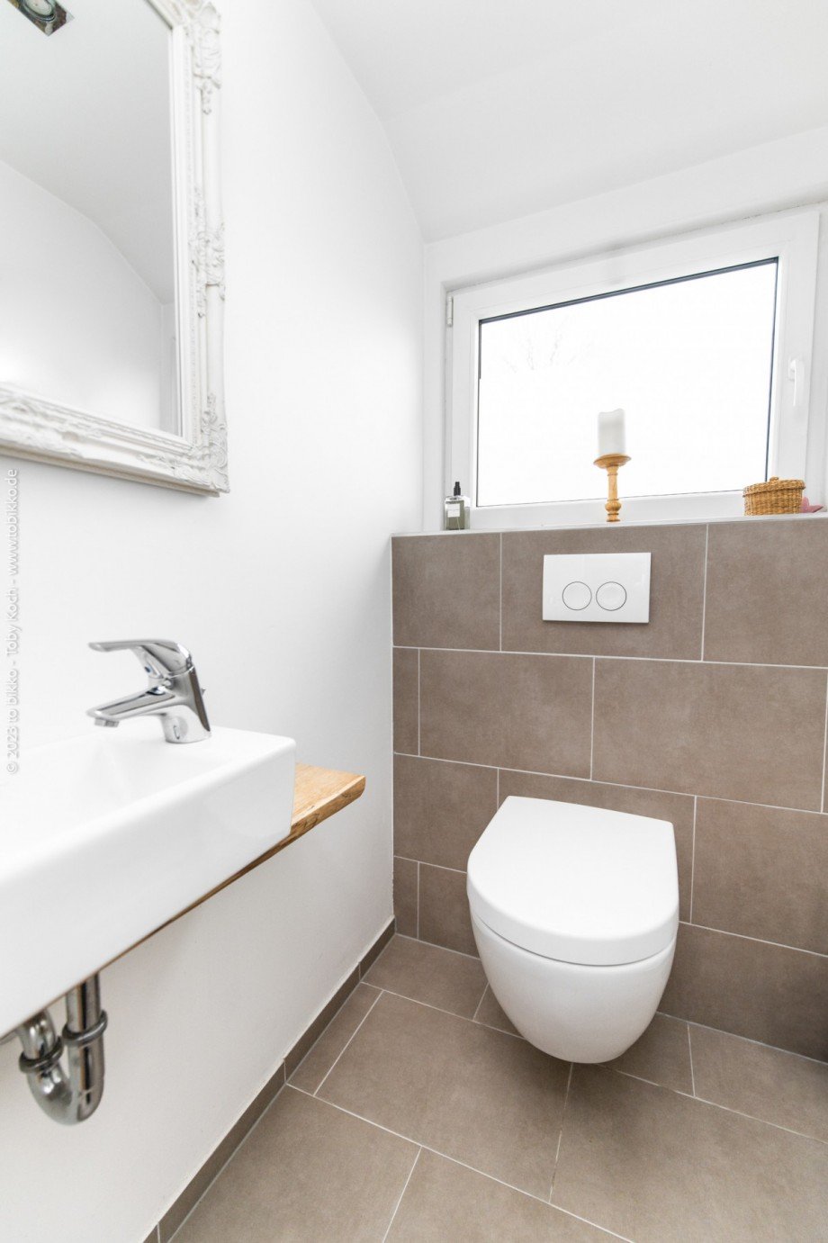 WC im 1.OG Doppelhaush�lfte Neu-Isenburg