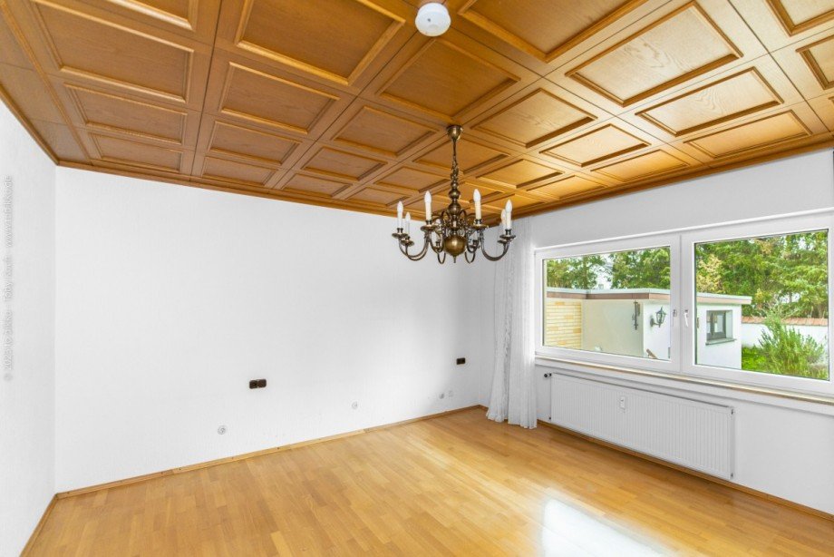 Schlafzimmer EG Mehrfamilienhaus Neu-Isenburg
