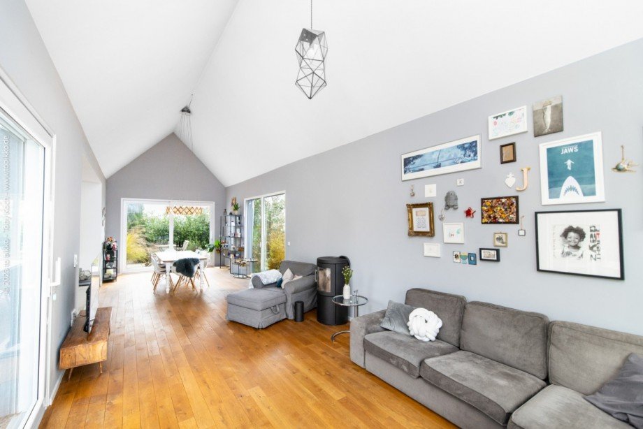 Wohnzimmer Doppelhaush�lfte Neu-Isenburg