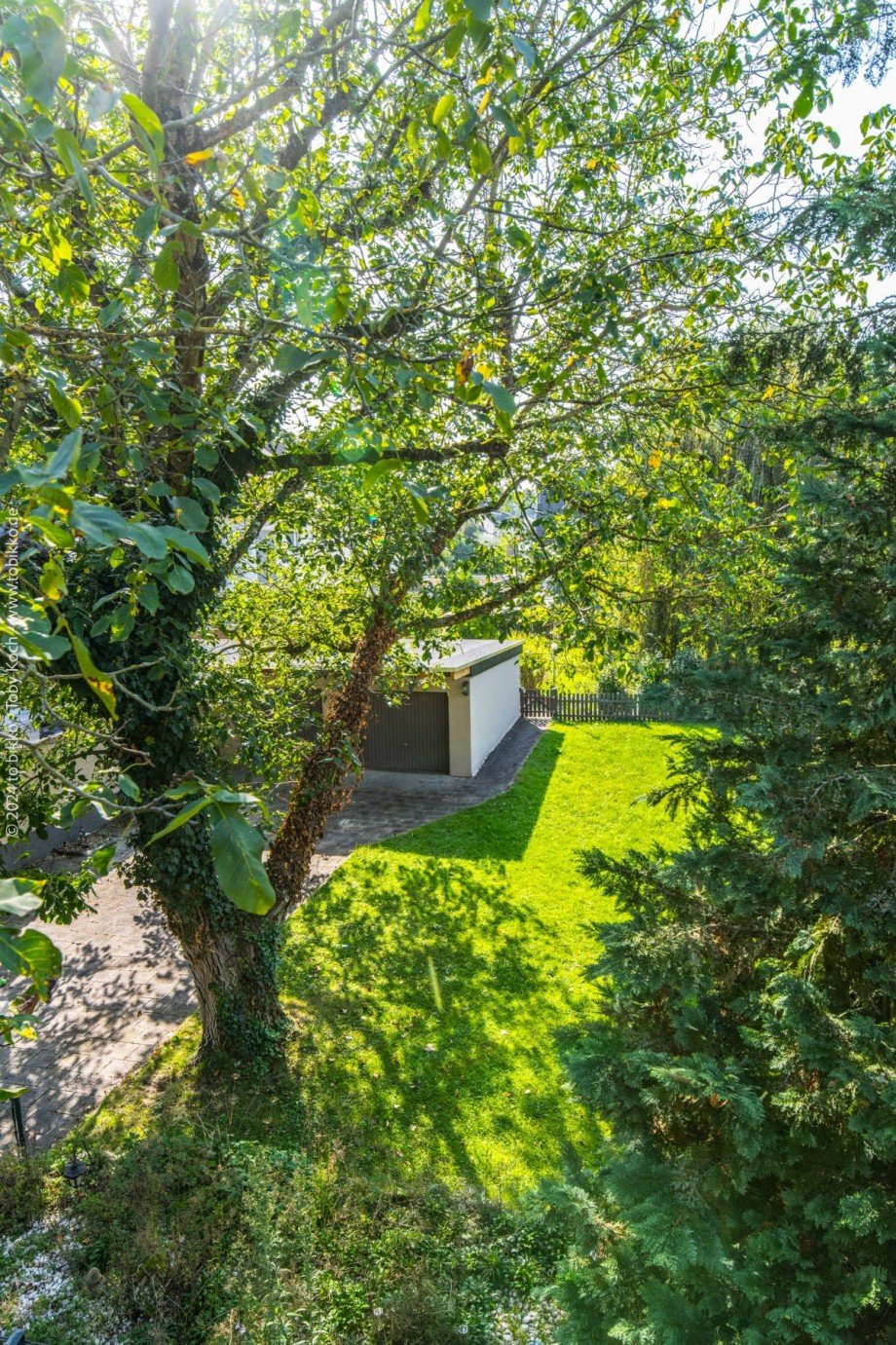 Blick vom Balkon Mehrfamilienhaus Neu-Isenburg