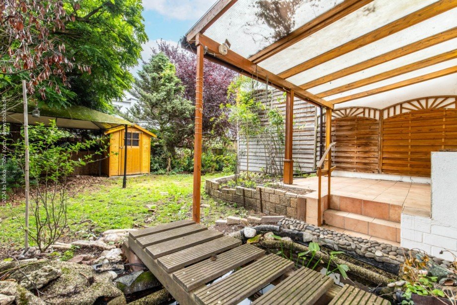 Garten Doppelhaush�lfte Neu-Isenburg
