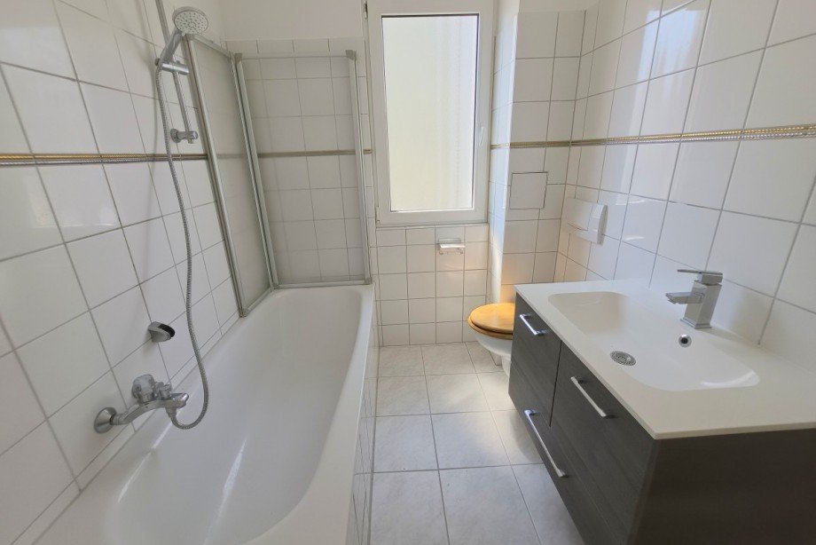 Badezimmer Etagenwohnung Neu-Isenburg