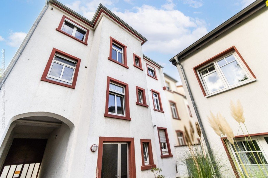 R�ckansicht Vorderhaus Mehrfamilienhaus Neu-Isenburg