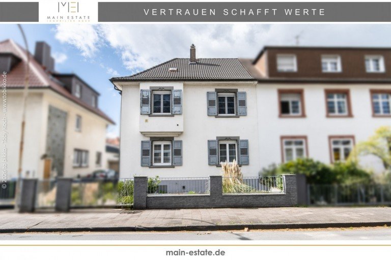 Hausansicht - Stra�enseitig Neu-Isenburg Doppelhaush�lfte Charmante Doppelhaush�lfte mit gro�z�gigem Gartenparadies - Raum f�r die ganze Familie