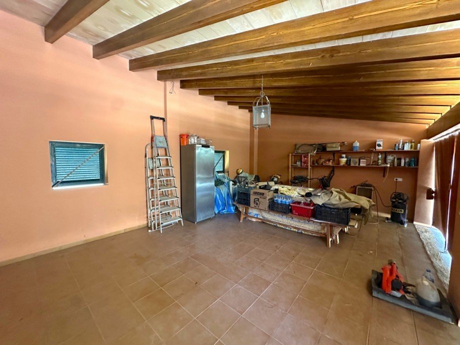 Garage Haus Inca