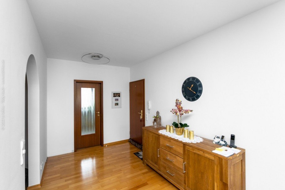 Eingangsbereich Etagenwohnung Neu-Isenburg