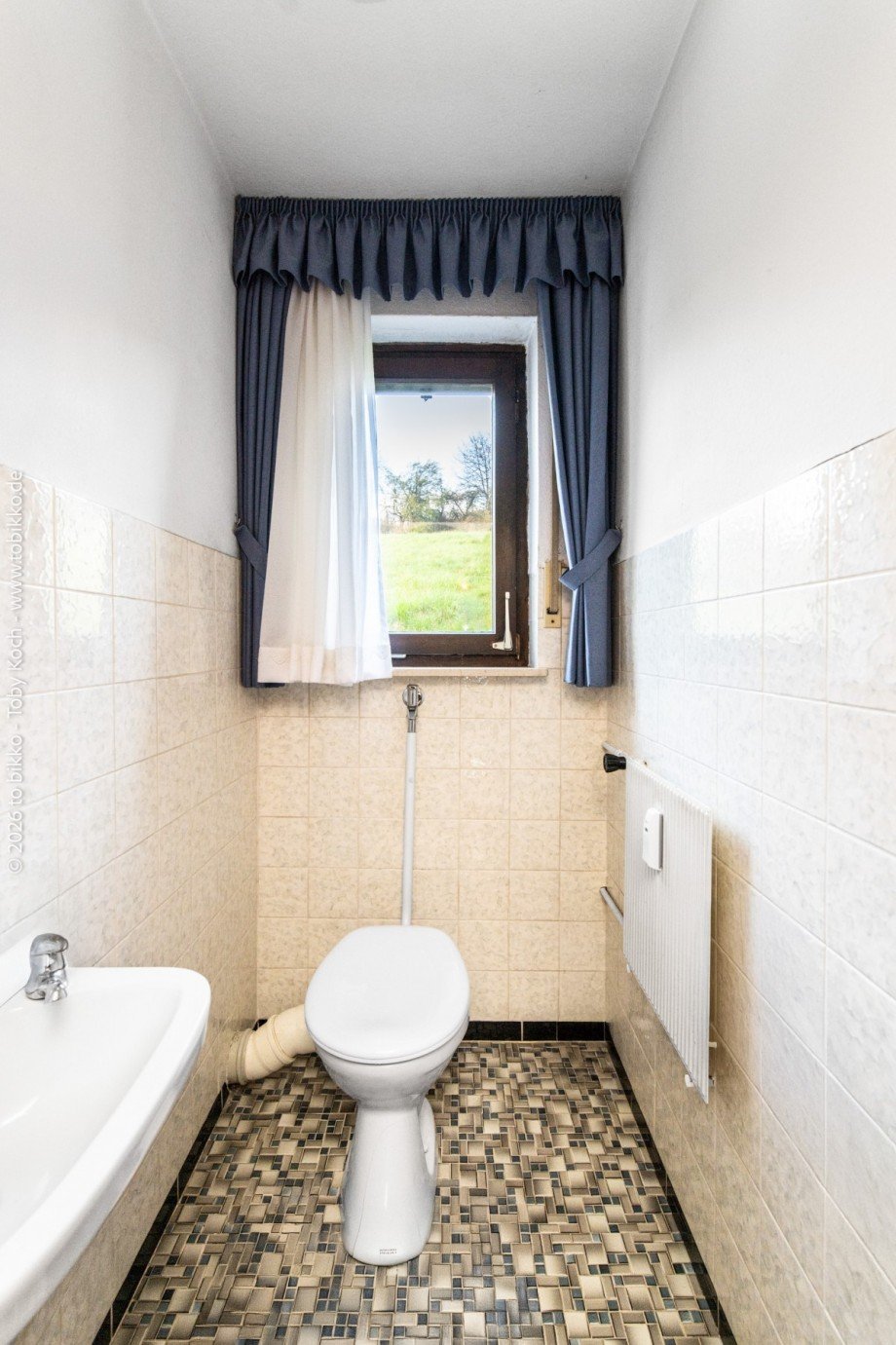 WC 1. OG Mehrfamilienhaus Laufach