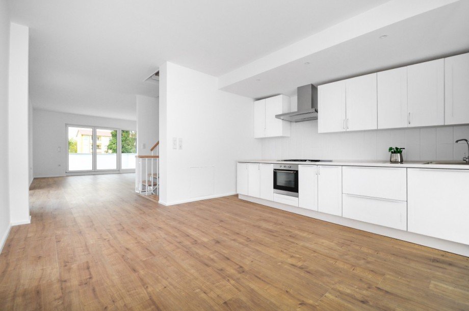 K�chenbereich (optionale Einbauk�che digital bearbeitet) Stadthaus Neu-Isenburg