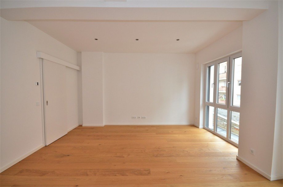 Wohn- und Esszimmer Wohnung Frankfurt am Main