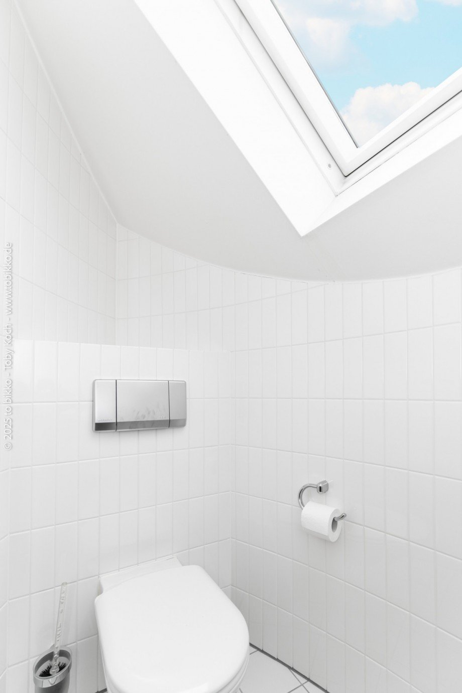 WC mit Tageslicht - DG Einfamilienhaus Neu-Isenburg
