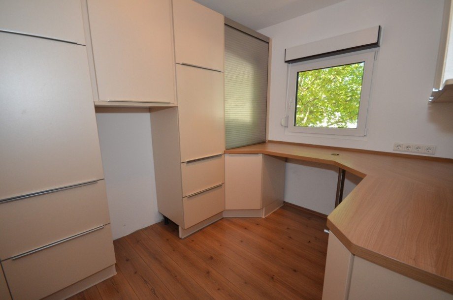 Arbeitszimmer (OG) Mehrfamilienhaus Neu-Isenburg