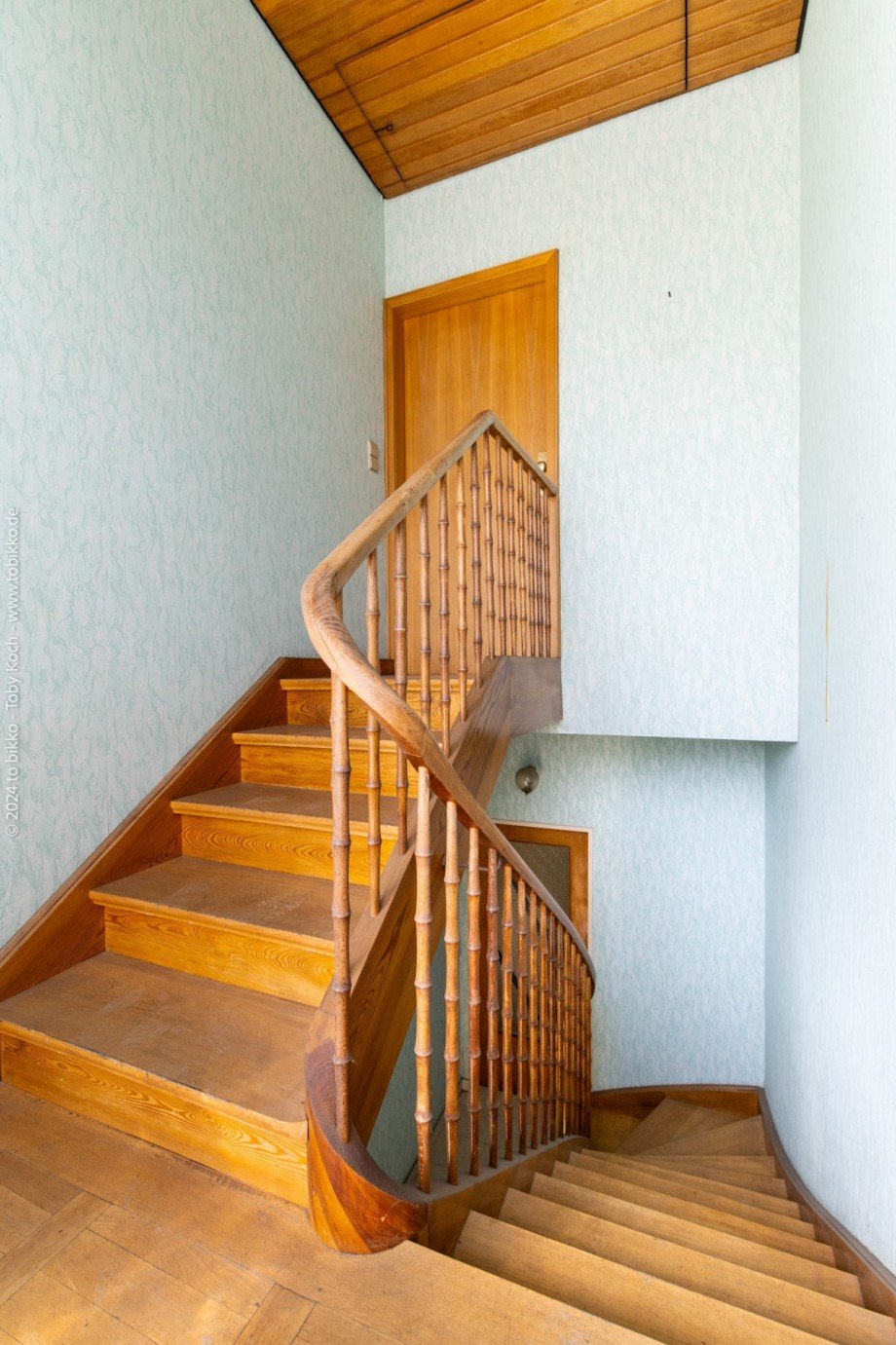 Treppenhaus Zweifamilienhaus Neu-Isenburg