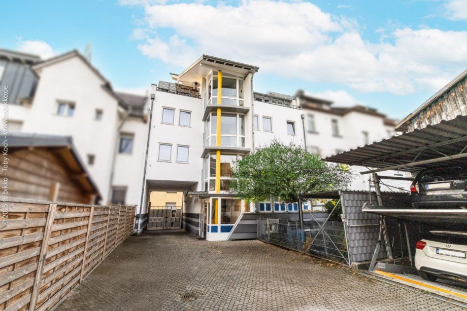 Hofansicht Mehrfamilienhaus Neu-Isenburg